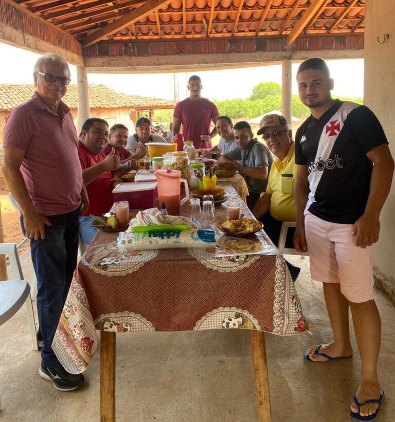 Lula Soares toma Café da Manhã na comunidade de Santa Rosa