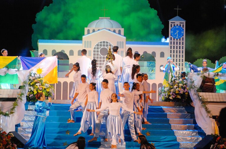 Turismo Religioso: Coroação de Nossa Senhora deve atrair 250 mil pessoas em Canindé