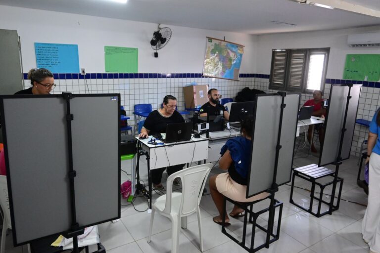 24/05Assú recebe o Programa “Maria Vai à Cidade” com Ônibus Lilás para prevenção da violência.