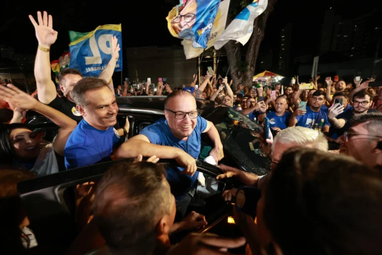 Natal elege Paulinho Freire, rejeita PT e consolida força de Álvaro Dias