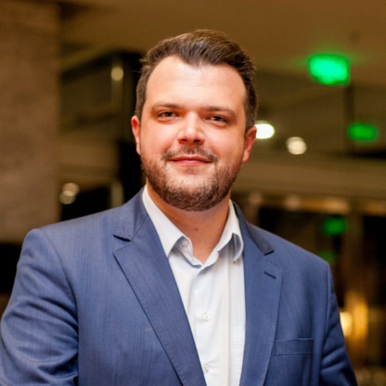 Impactos da política econômica de Trump no dólar e a reação dos mercados globais