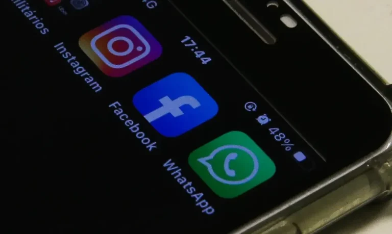 Facebook e Instagram apresentam instabilidade em vários países neste domingo