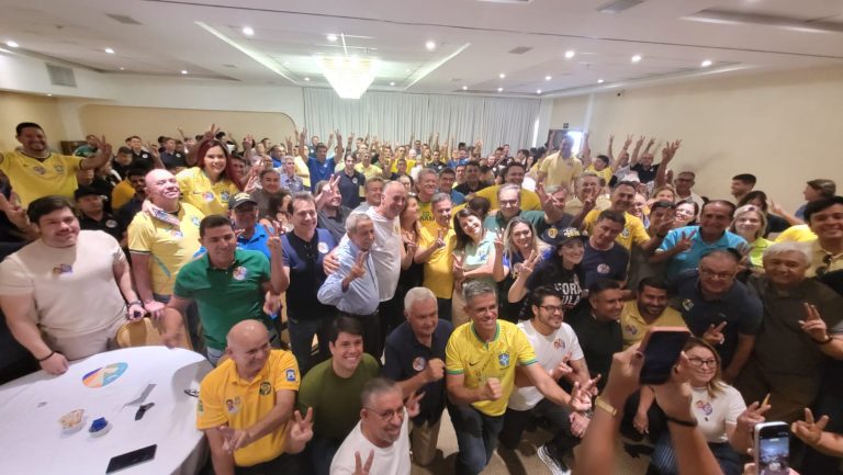 Rogério reúne mais de 100 prefeitos e lideranças do RN em apoio à campanha de Flávio no 2º turno