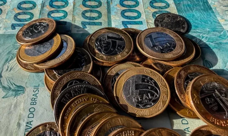 Governo Federal projeta falta de até R$ 23 bilhões para manter políticas públicas a partir de 2028